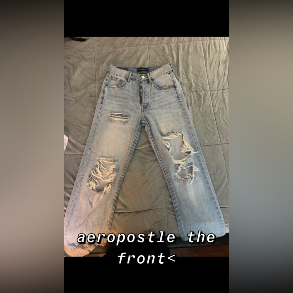 Aeropostale ripped jeans straight leg